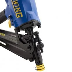 Pneumatic 34 degrees Clipped Head Framing Nailer with Padded Bag by Estwing -Graintex Sales estwing framing nailers efr3490 40 1000